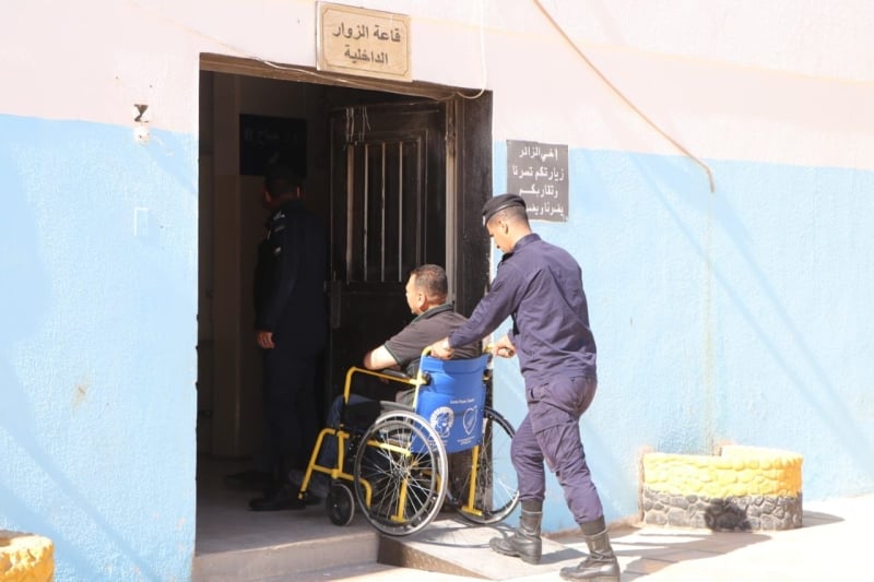 بالصور ..  مراكز الإصلاح تهيئ مبانيها لخدمة النزلاء ذوي الإعاقة