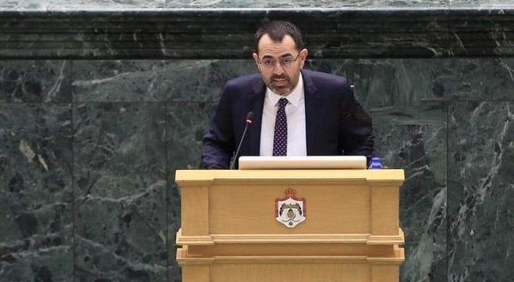 النائب العتوم لـ"سرايا": من خلال أمر دفاع ..  يجب خصم قسط 3 أشهر دفعها المواطنون لتأمين مركباتهم خلال الحظر الشامل