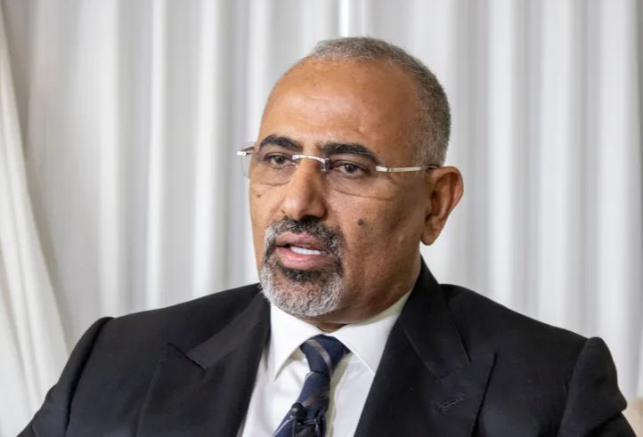 السعودية: الزبيدي هرب ..  واليمن تسقط عضويته من مجلس القيادة