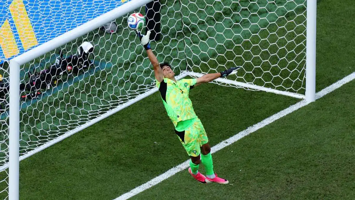أفضل الحراس العرب في تصنيف الفيفا لنجوم كأس العالم 2026