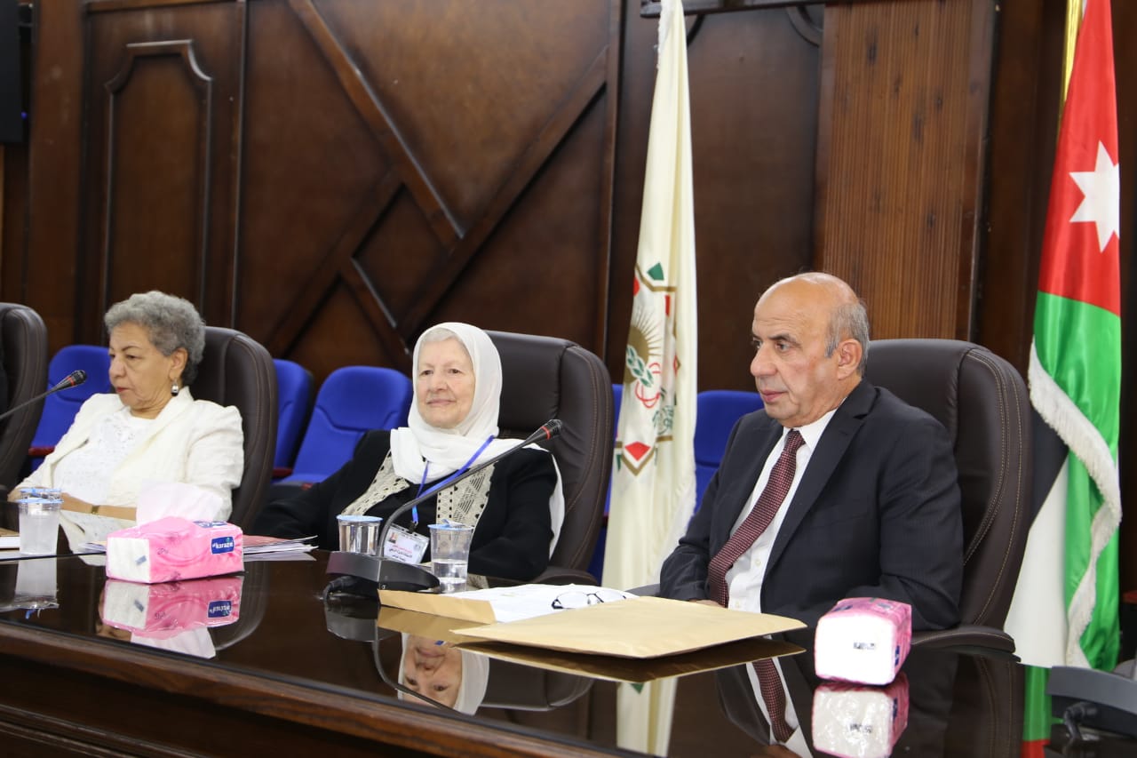 رئيس جامعة فيلادلفيا يرعى فعاليات مؤتمر الأدب النسوي في إربد