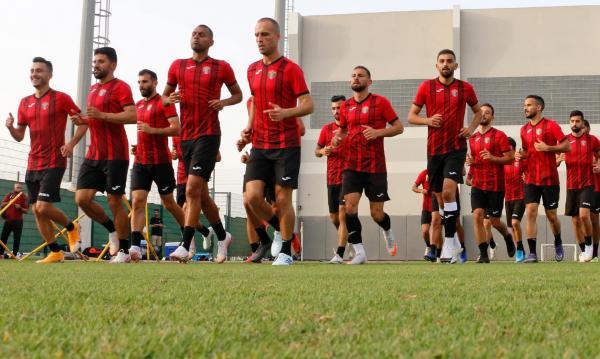 المنتخب الوطني لكرة القدم يلتقي نظيره العماني السبت