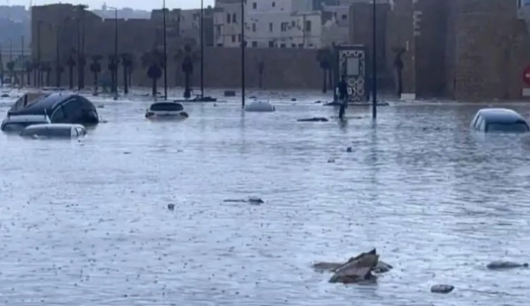 إجلاء عشرات الآلاف تحسبا لفيضانات في المغرب