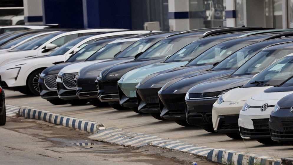 قرار مجلس الوزراء حول إعادة هيكلة قطاع المركبات يدخل حيز التنفيذ