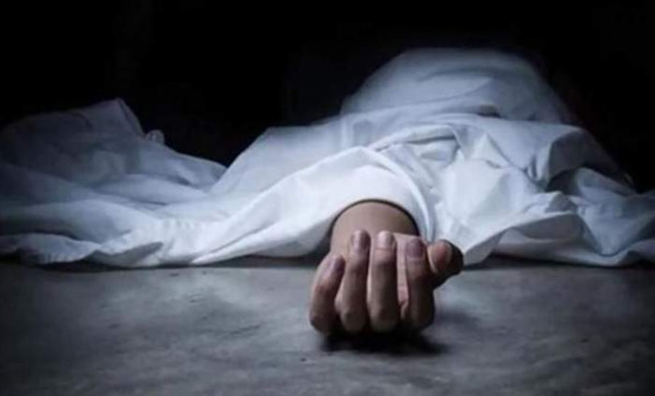 بالفيديو  ..  مصر : تفاصيل صادمة لجريمة قتل وحشية  ..  أيمن قتل والدته "وشغل أغاني"  