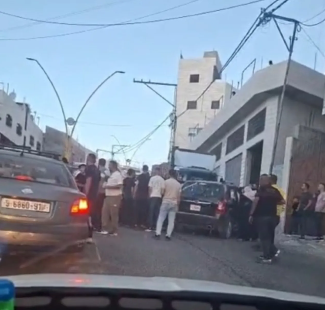   3 إصابات لعائلة بينها رضيع بحالة حرجة برصاص الاحتلال جنوب الخليل