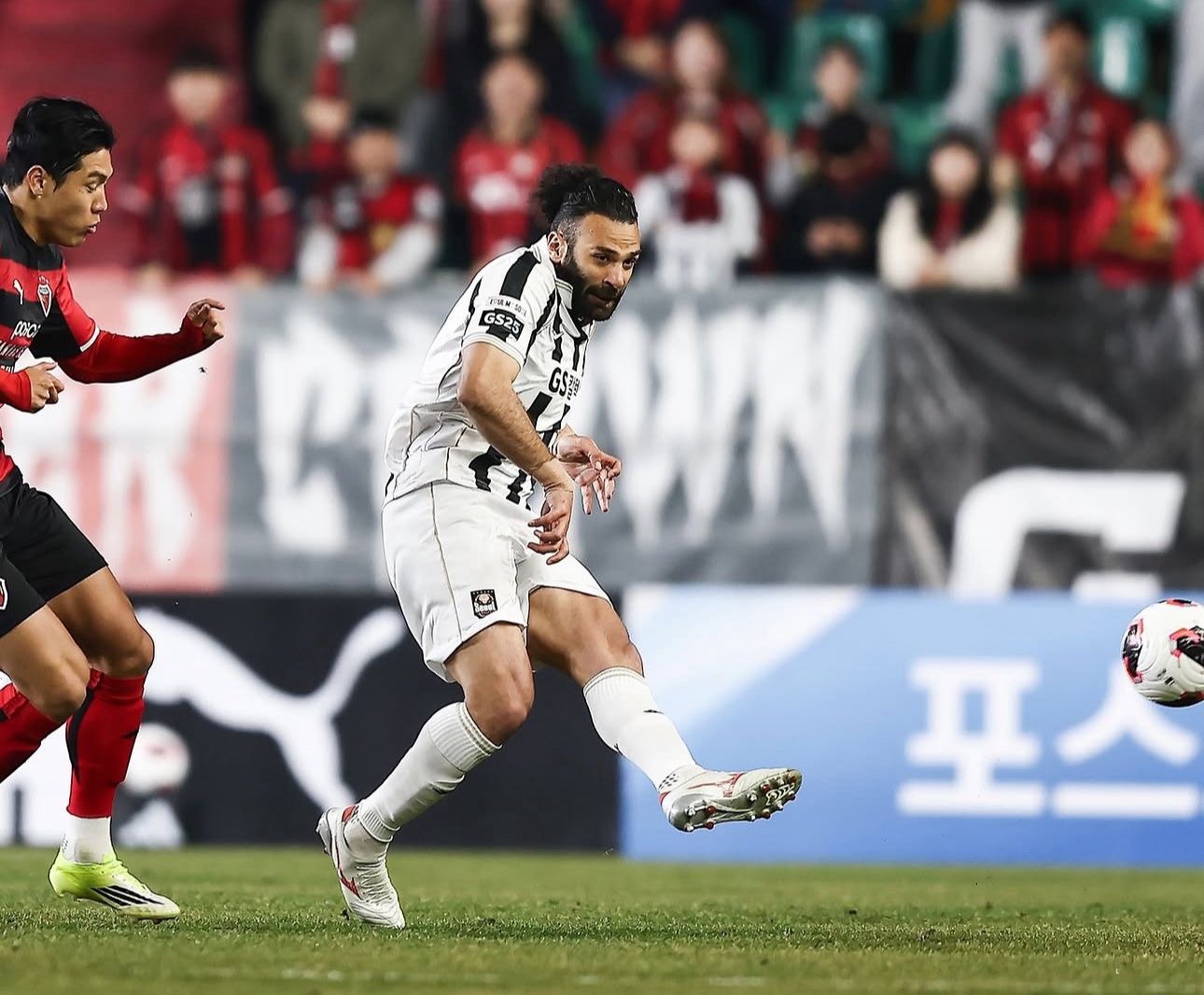 يزن العرب ضمن التشكيلة المثالية للجولة السابعة في الدوري الكوري