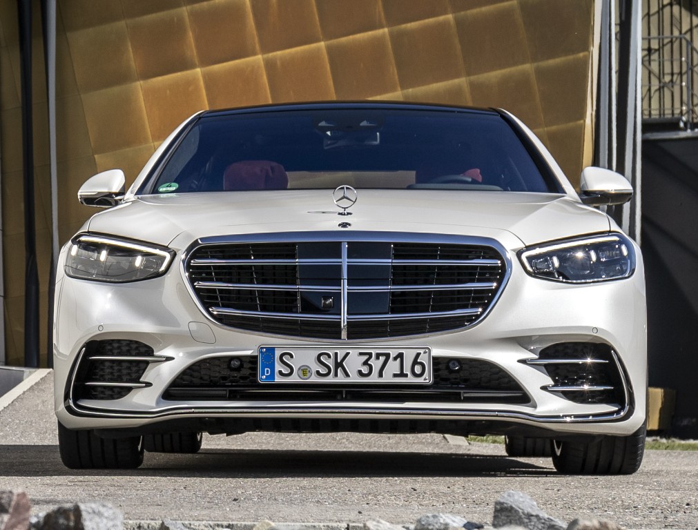 مرسيدس: سنوقف توفير محركات V8 جديدة مؤقتاً لهذا السبب