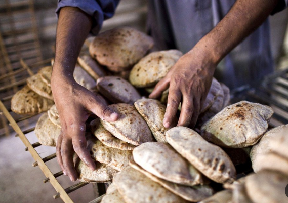 مصر ترفع رغيف الخبز إلى 20 قرشاً مطلع يونيو