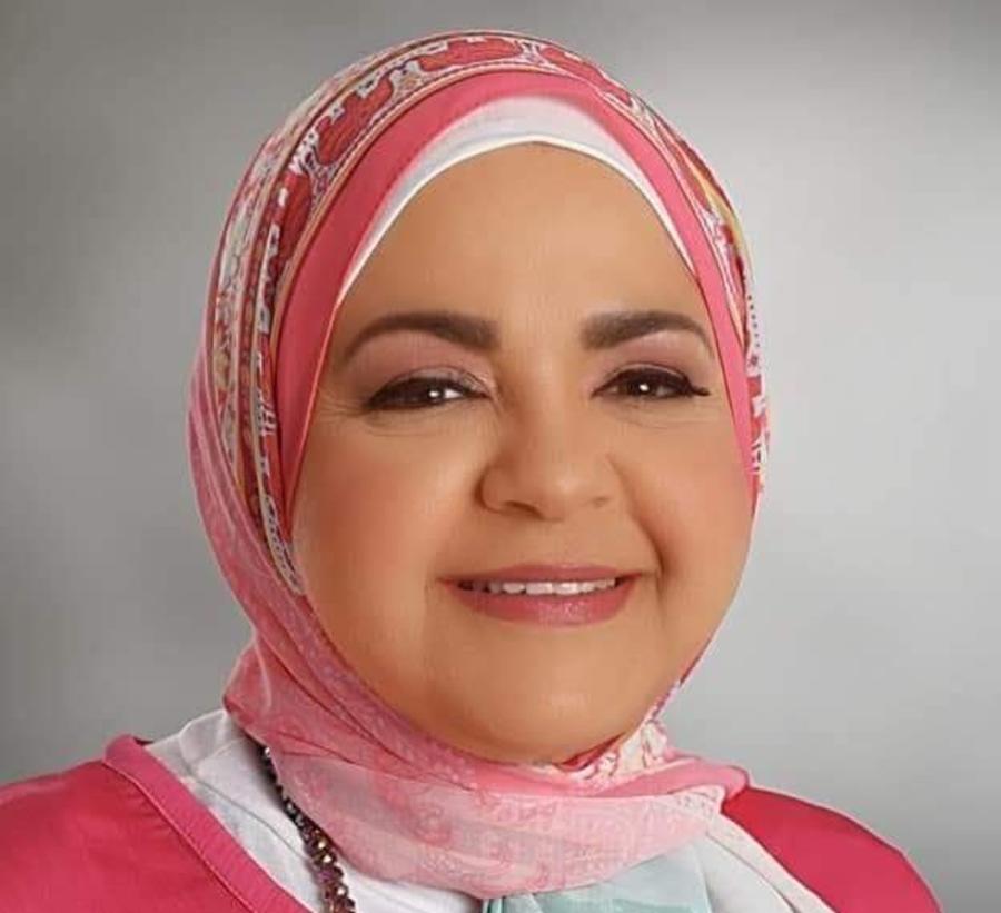  حنان ماضي تعلن وفاة شقيقتها  