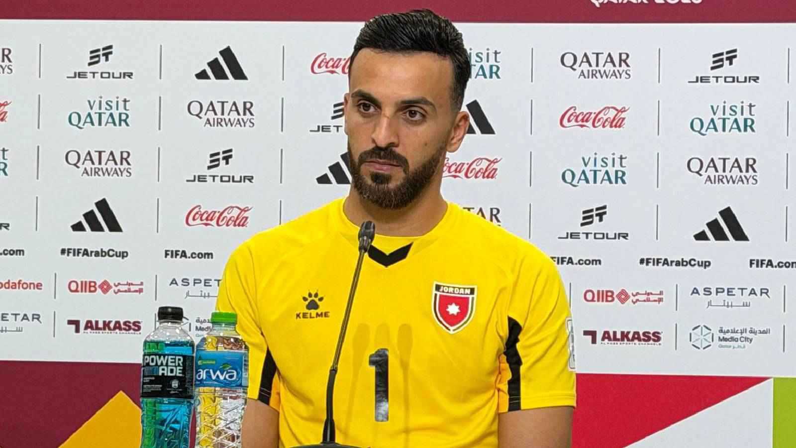 حقيقة اعتزال حارس المنتخب الأردني يزيد أبو ليلى