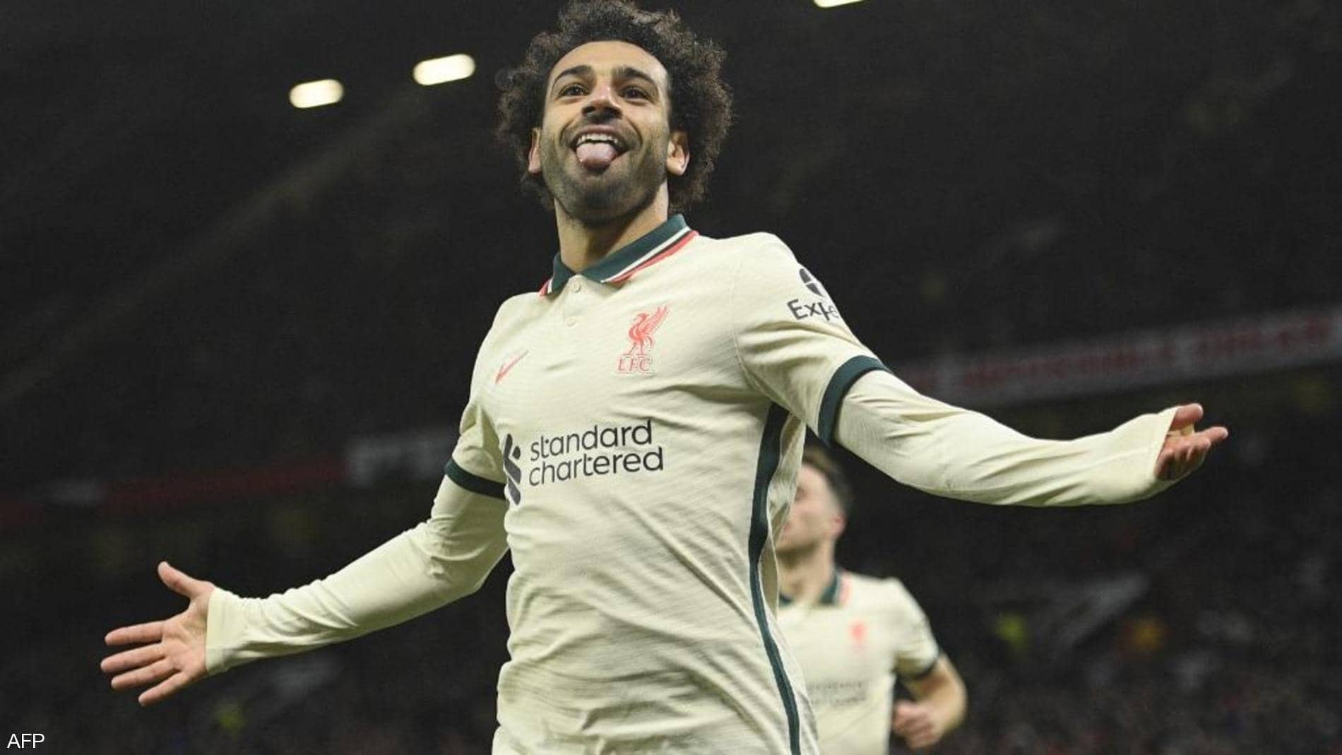 ب"القميص التاريخي" ..  لفتة إنسانية من محمد صلاح