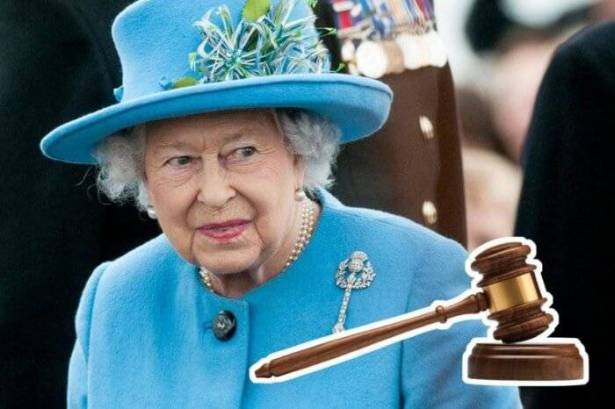 ما هي القوانين التي يُمكن أن تخرقها الملكة إليزابيث؟
