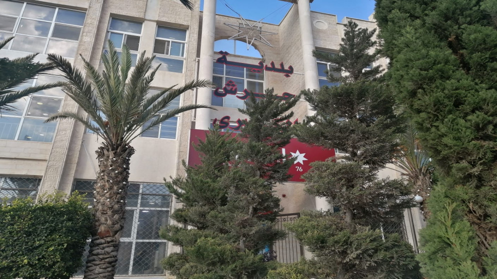 بلدية جرش الكبرى تطلق مبادرة بنك الملابس    