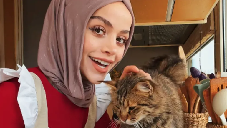 أين أخطأت النسويات بهجومهنّ على عبير الصغير؟