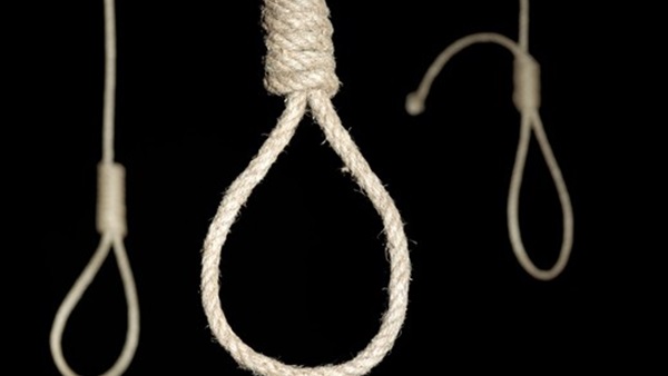 باكستانية تشنق نفسها في المفرق