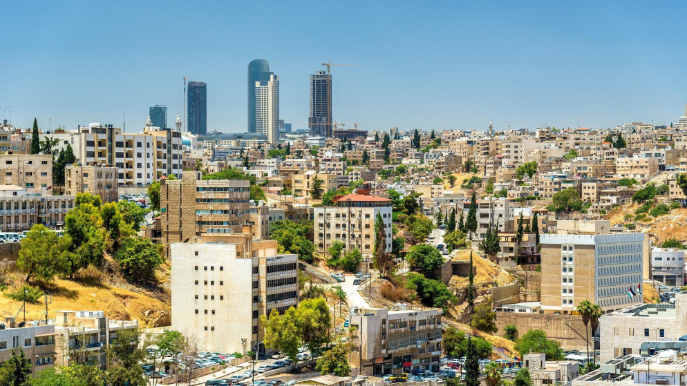 طقس حار في اغلب مناطق المملكة اليوم وارتفاع طفيف على درجات الحرارة غدًا