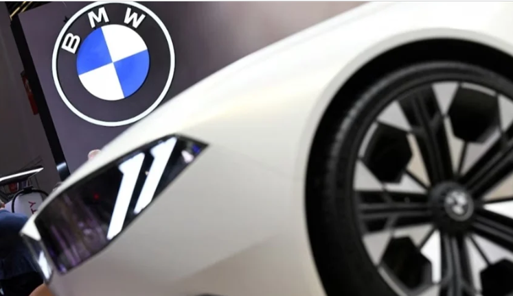 "بي إم دبليو" تعلن تراجع أرباحها بسبب ضعف الطلب الصيني