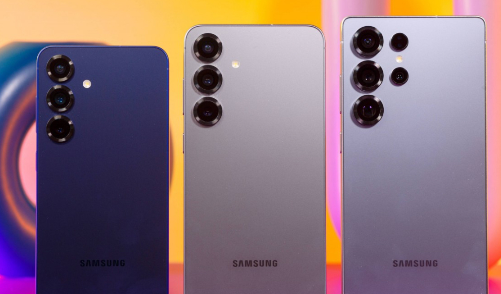 سلسلة Galaxy S26 قد تدعم الاتصال عبر الأقمار الصناعية