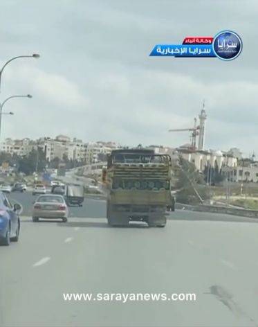 فيديو متداول لـ"شاحنة نقل إسطوانات الغاز" تترنح على طريق المطار 
