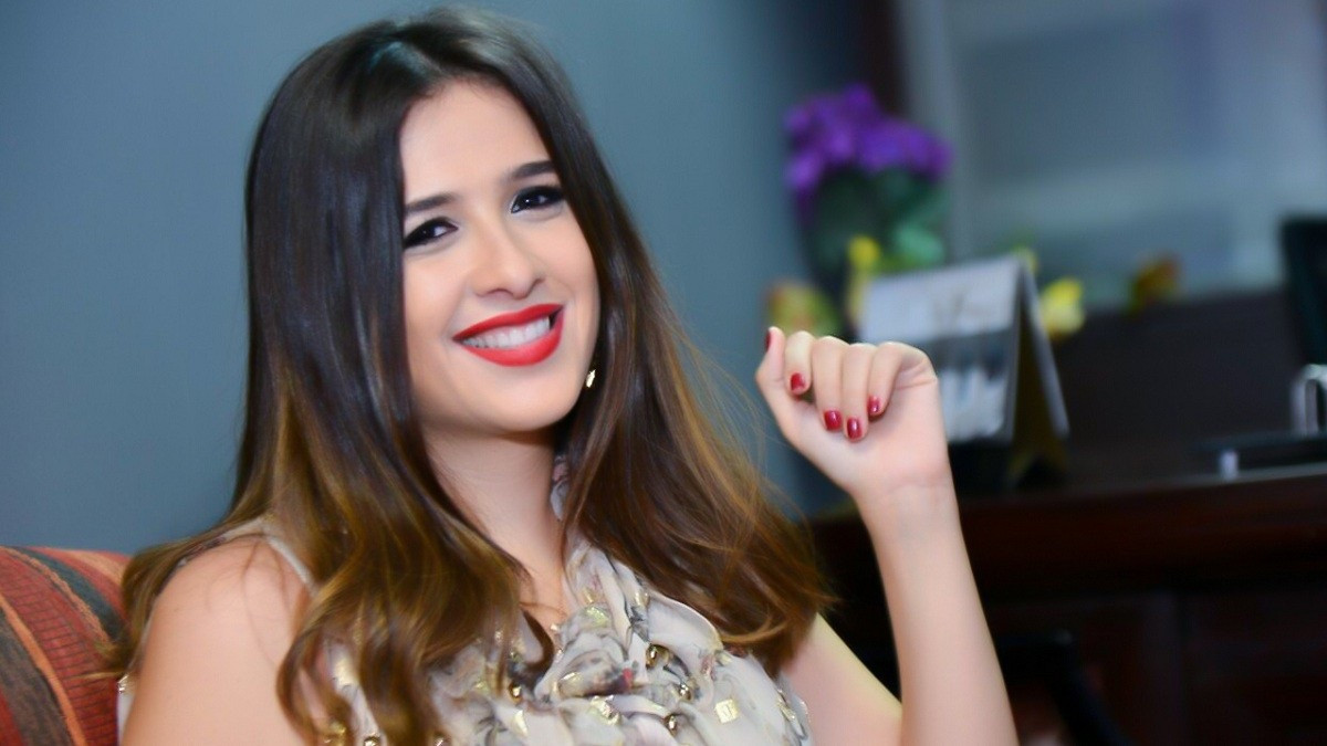 كيف استقبل شقيق ياسمين عبدالعزيز نبأ زواجها من أحمد العوضي؟