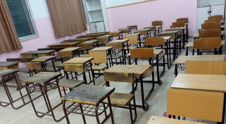 طالبات بمدرسة الزمالية بالأغوار يمتنعن عن الدوام بعد تطبيق دوام الفترتين
