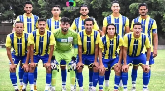 مشجع مصري رقص عارياً وفجر جدلاً: أطلب العفو من أسرتي