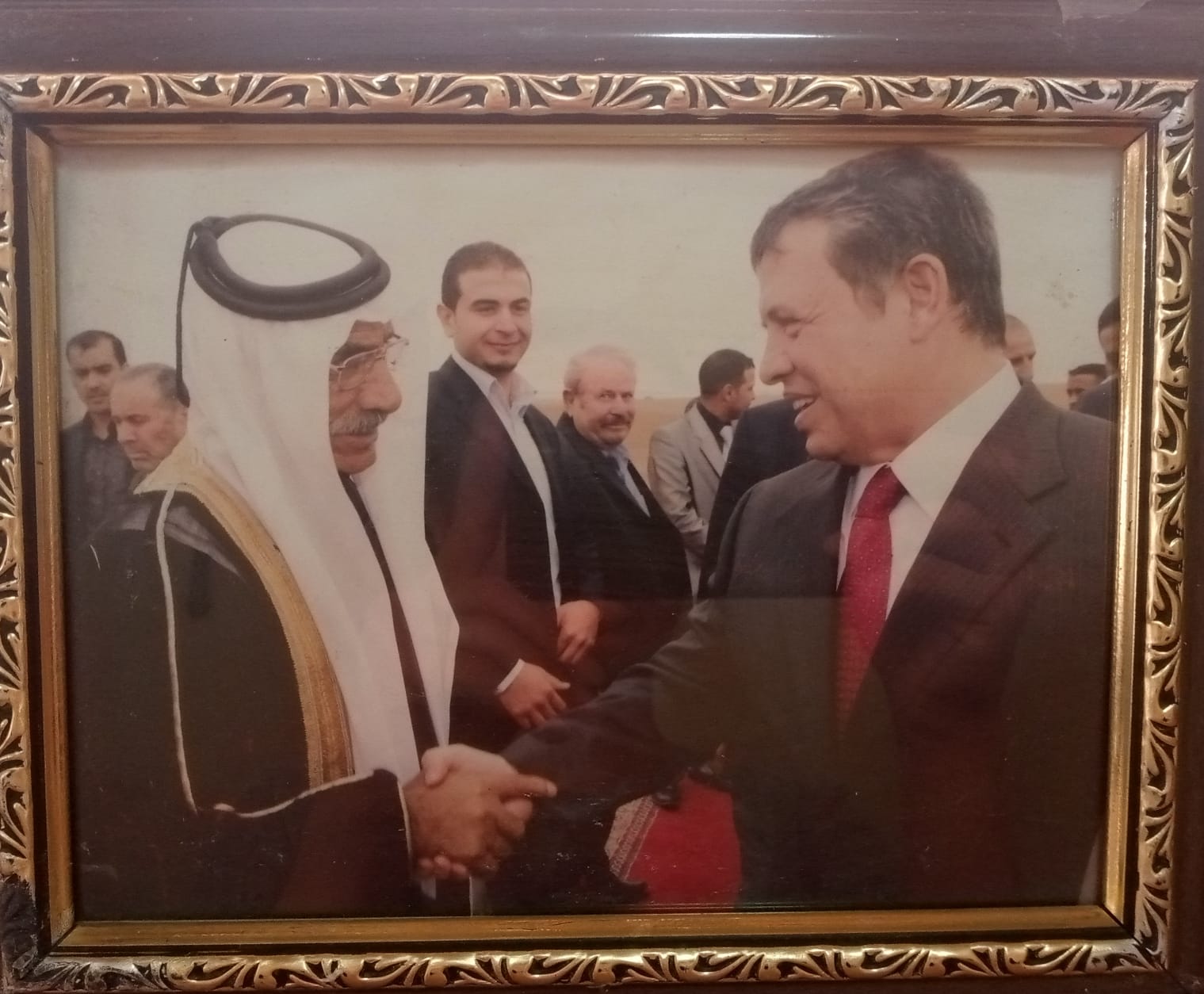 برقية ولاء وانتماء من أبناء الشيخ المرحوم خالد عواد الحيصة لصاحب الجلالة الهاشمية الملك عبدالله الثاني 