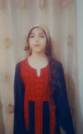 لجين موسى تهدي الاسرة الهاشمية قصيدة  ..  فيديو 