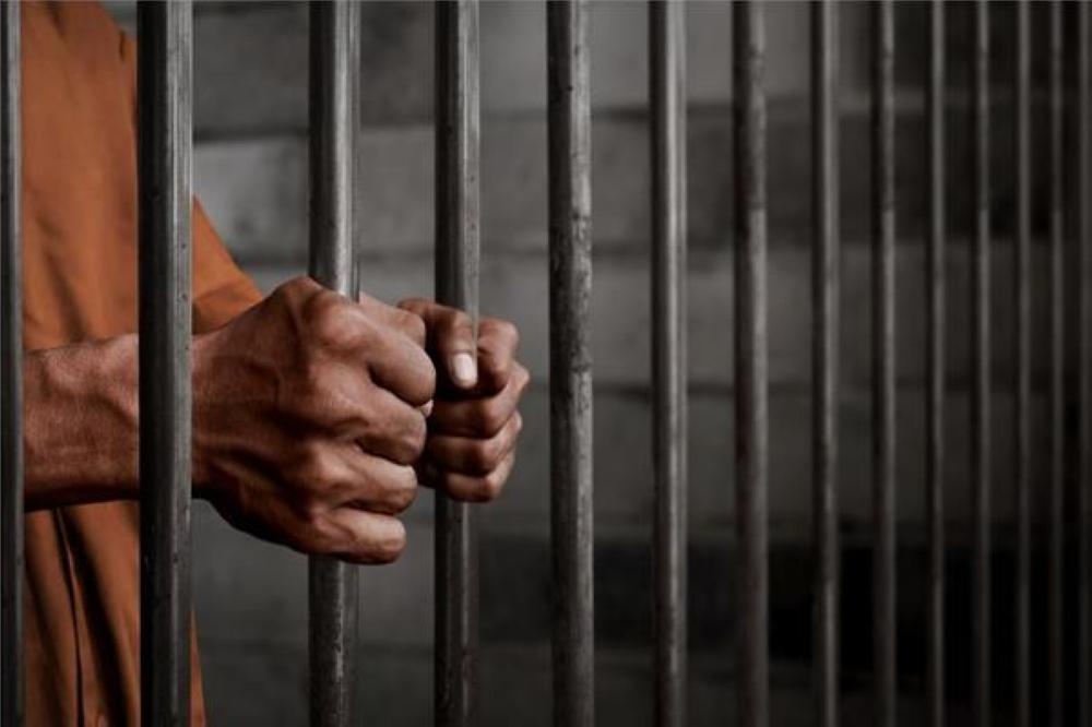 توقيف موظف جمارك اختلس 48 ألف دينار بأربعة أشهر - تفاصيل 