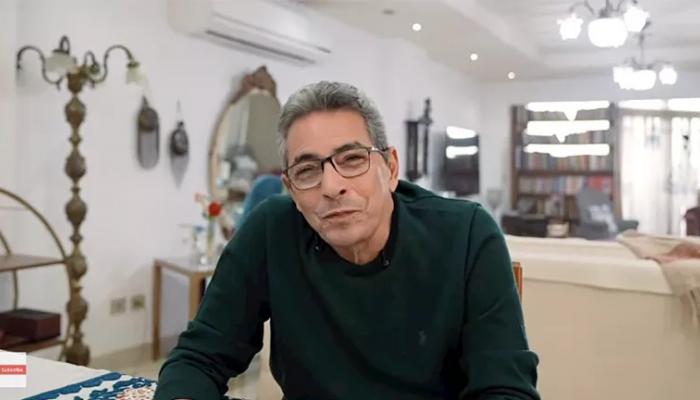 "كنت بخاف أتعرف عليه" ..  محمود سعد يكشف تفاصيل لقائه الأول بعادل إمام