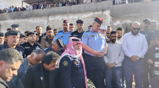 تشييع اثنين من مرتبات الأمن العام وسط حالة حزن واسعة 