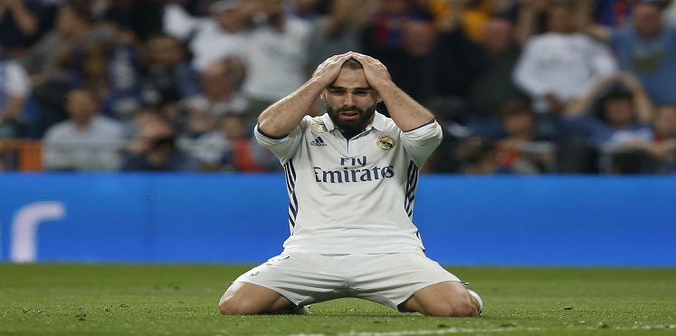 انتهاء موسم كارفخال مع ريال مدريد بسبب الإصابة