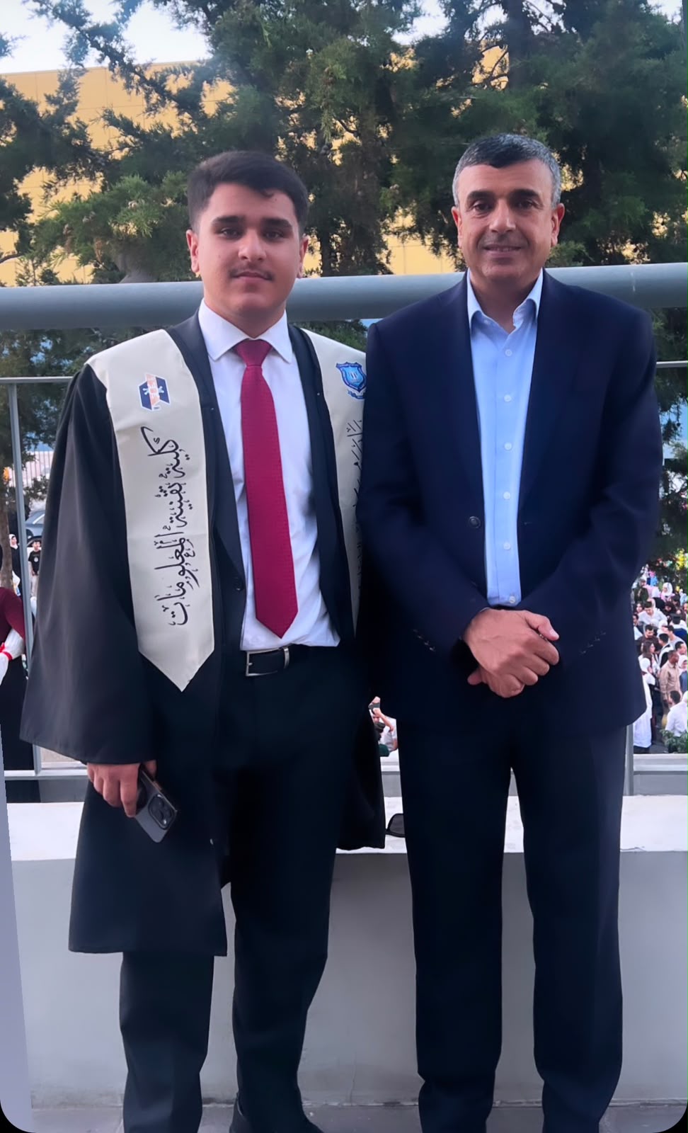 زياد الرواشدة يهنئ نجله مؤيد بمناسبة تخرجه من جامعة عمّان الأهلية