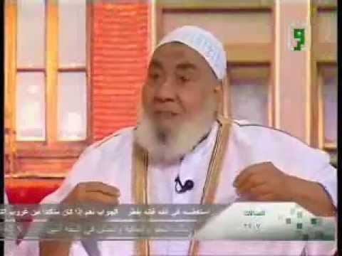 بالفيديو ..  شيخ مصري يقسم بالله أنه تزوج جنية وأنجب منها 3 أولاد