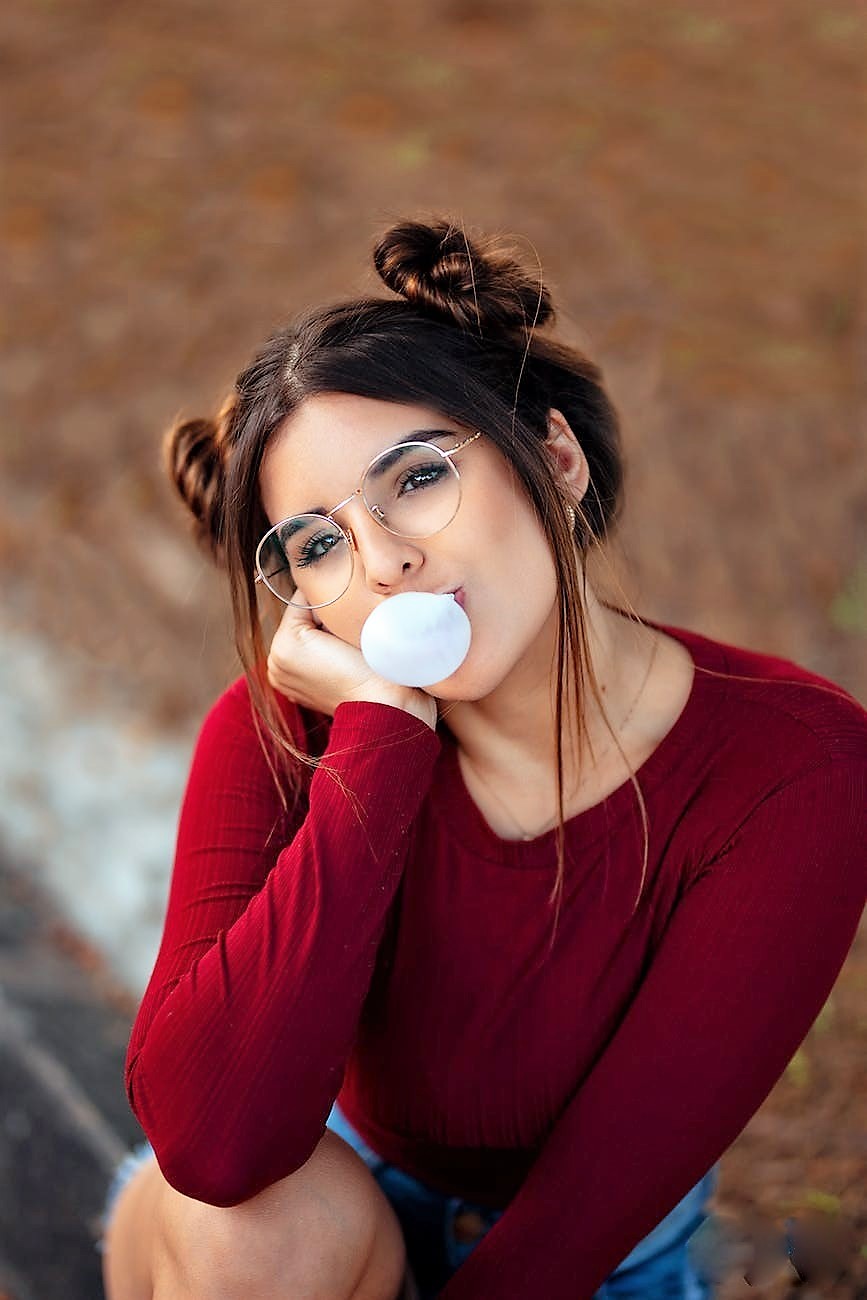 رؤية العلكة للبنت العزباء