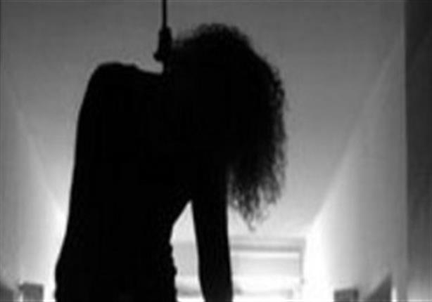 تفاصيل مروعة ..  امرأة تضع حملها لحظة انتحارها شنقاً