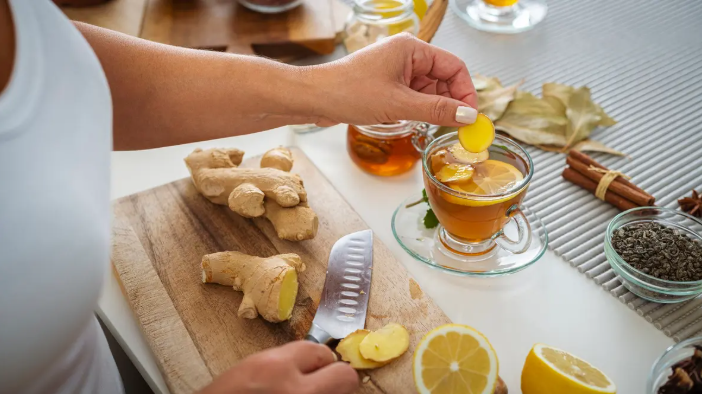 القرفة والزنجبيل والكركم ..  7 توابل شتوية تحمي من تقلبات سكر الدم