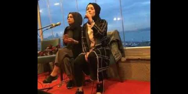 فيديو صادم  ..  مغنية تركية ماتت وهي تغني على خشبة المسرح 