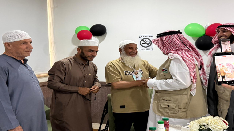وزير الأوقاف يتفقد أوضاع الحجاج الأردنيين في منطقة الجميزة بمكة المكرمة