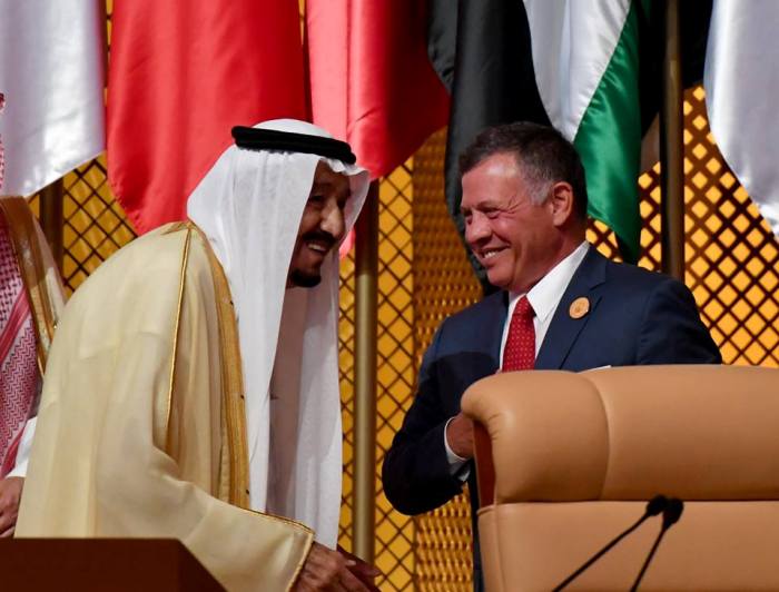 الملك يتلقى دعوة من الملك سلمان للمشاركة كضيف شرف في أعمال قمة العشرين