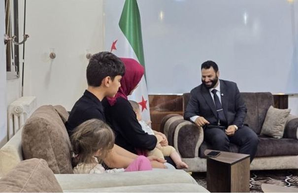 السلطات السورية تؤمّن إجلاء عائلة أردنية من السويداء وتُعيدها إلى الأردن