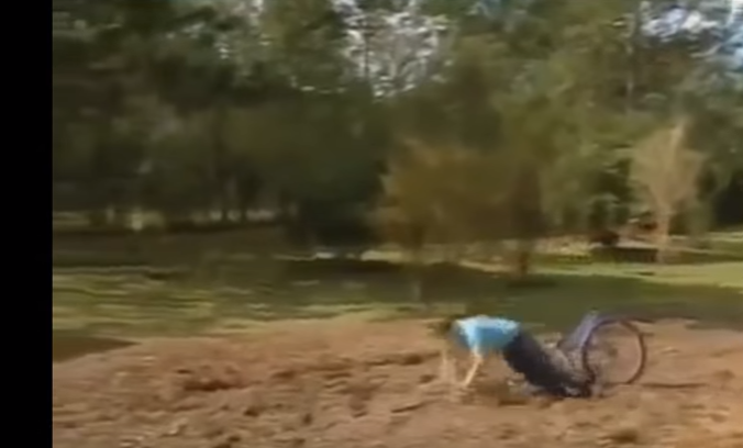 أقوى 3 مشاهد في الكاميرا الخفية المضحكة اتحدا اي شخص مايضحك 18+