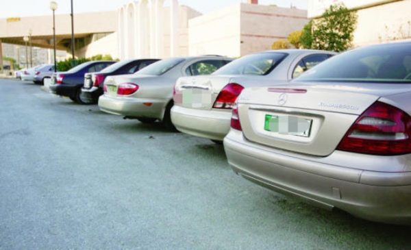 ترخيص 780 سيارة تأجير سياحي بعد رفع العمر التشغيلي إلى 6 سنوات