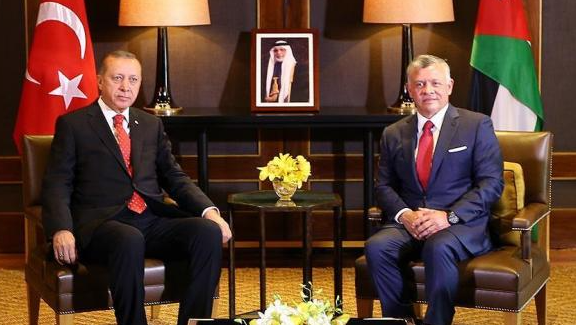 الملك و أردوغان يبحثان العلاقات المشتركة و القضايا الإقليمية