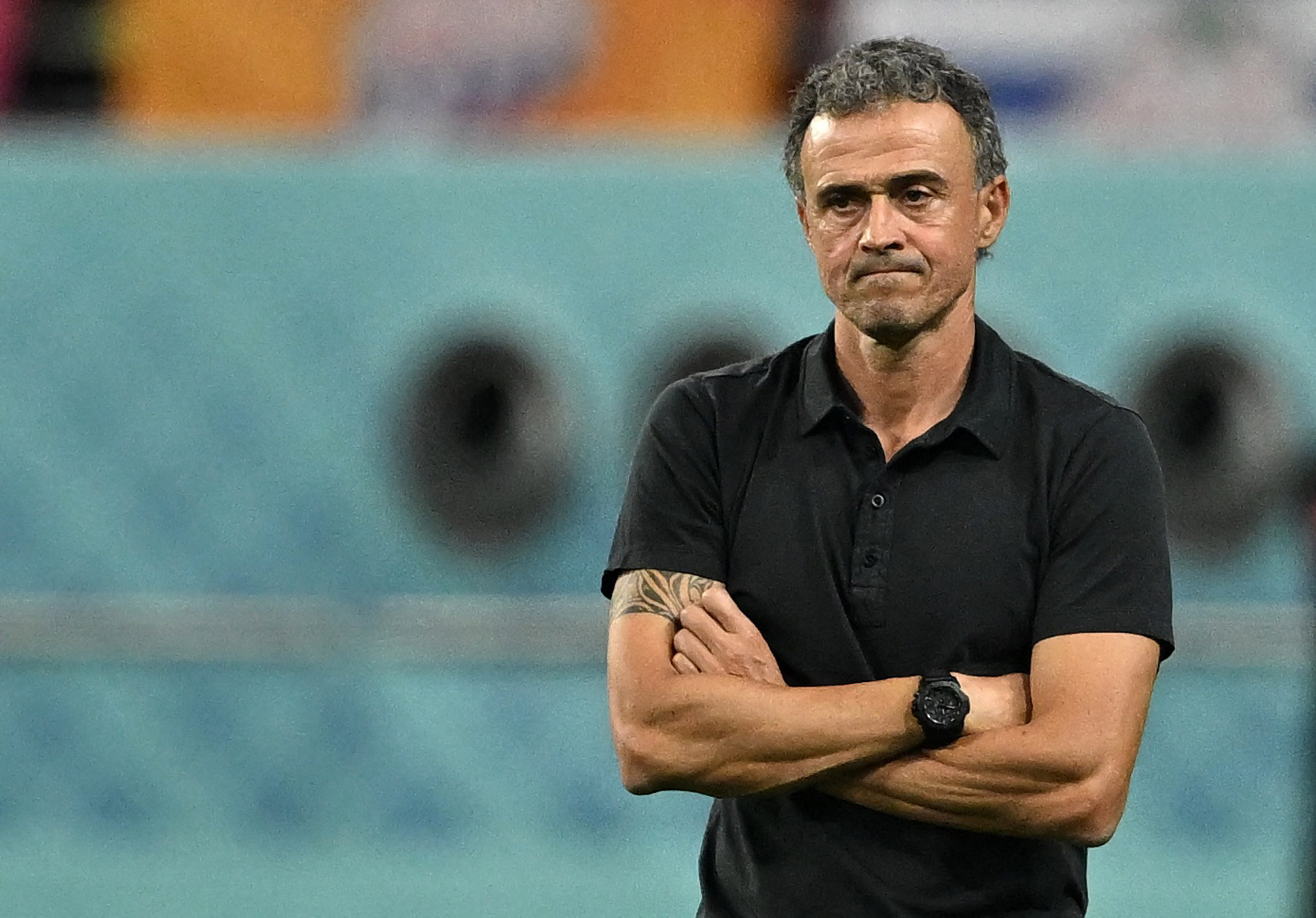 رد فعل إنريكي على مستوى لاعب مغربي يجتاح مواقع التواصل  ..  فيديو 