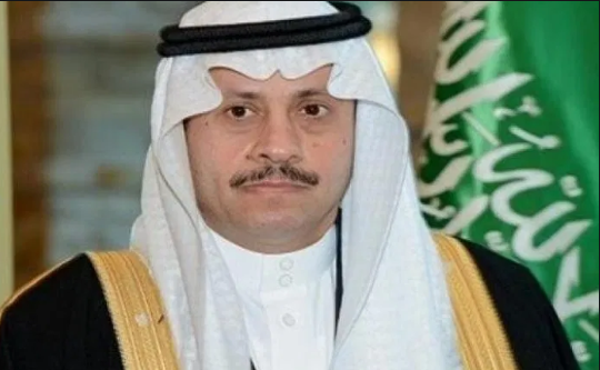 السفير السعودي: تعليق العمرة مؤقتا لسلامة الجميع