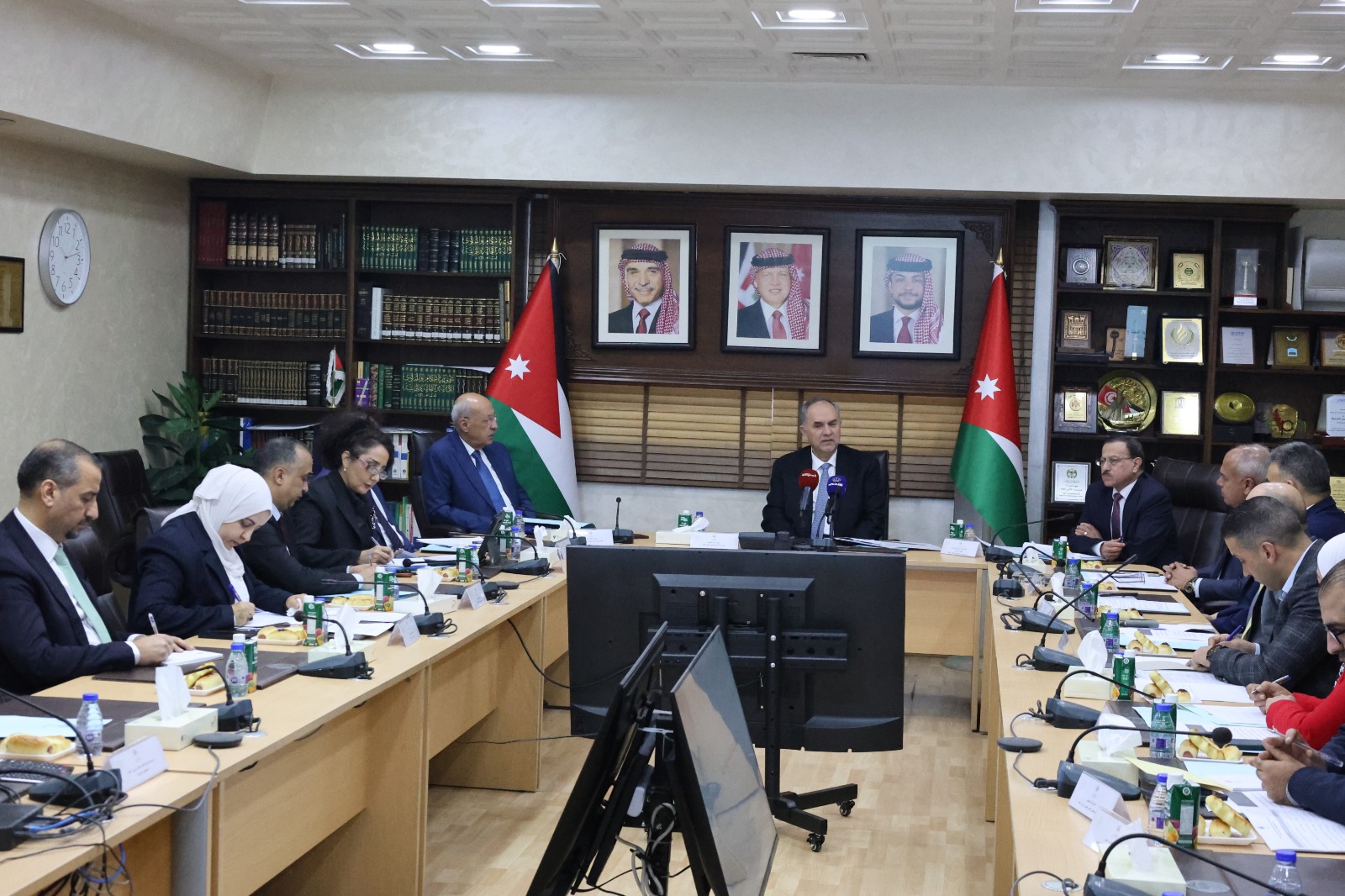 وزير العدل يؤكد أهمية تضافر الجهود الوطنية لمكافحة الاتجار بالبشر