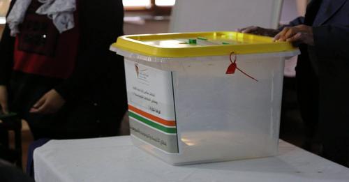 مشادة داخل مركز للاقتراع بانتخابات بلدية باب عمّان