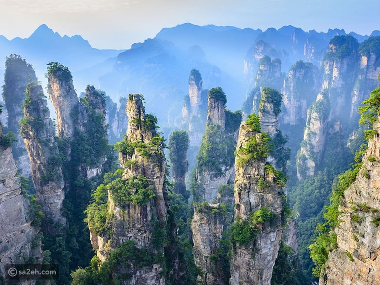 جبال آفاتار: التنانين الحجرية في تشانغجياجيه